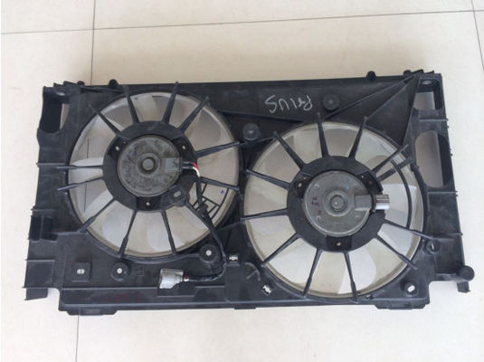 China Ventilador de refrigeração interior do radiador 12v do carro, ventiladores de refrigeração bondes do mercado de acessórios fornecedor