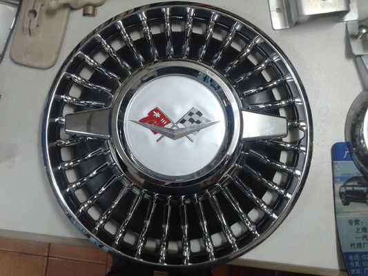 China Tampa plástica do cubo de roda do carro feito sob encomenda, material de 13/14 ABS dos tampões de cubo do ônibus da polegada fornecedor
